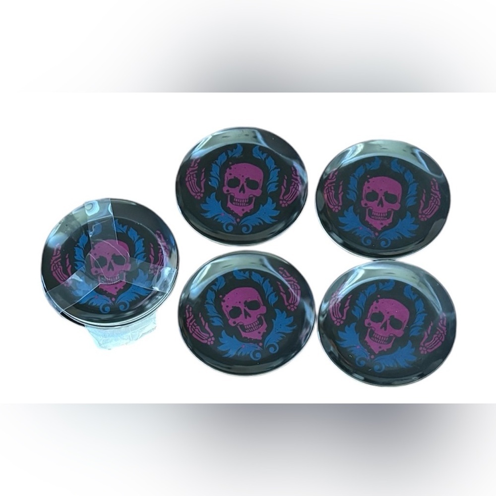 NWT &. NWOT set of 8 Hyde and eek! Boutique Halloween plates